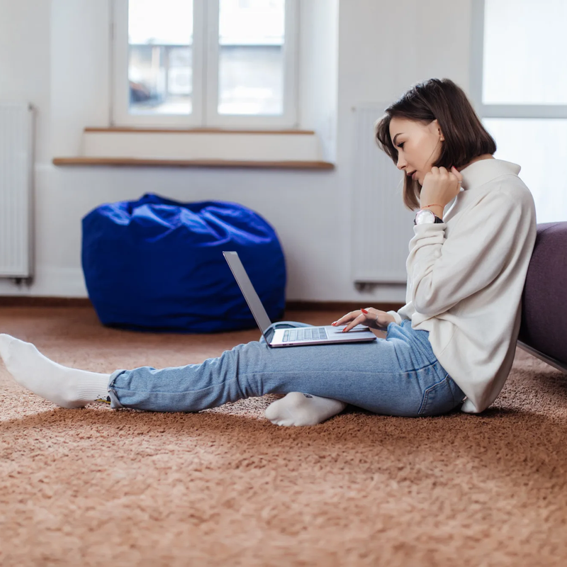 Reading flooring blogs online