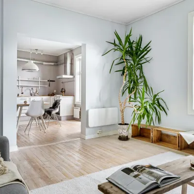 Hardwood flooring and humid rooms